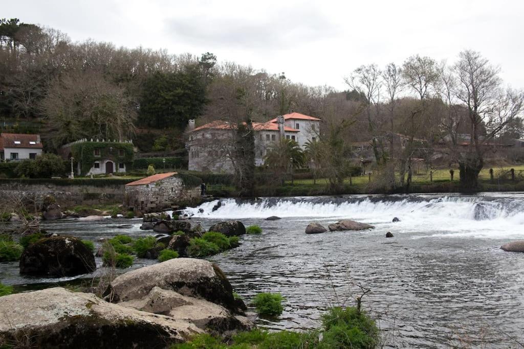 א-קורוניה A Casa Da Moreira - Casa Rural En Ponte Maceira מראה חיצוני תמונה