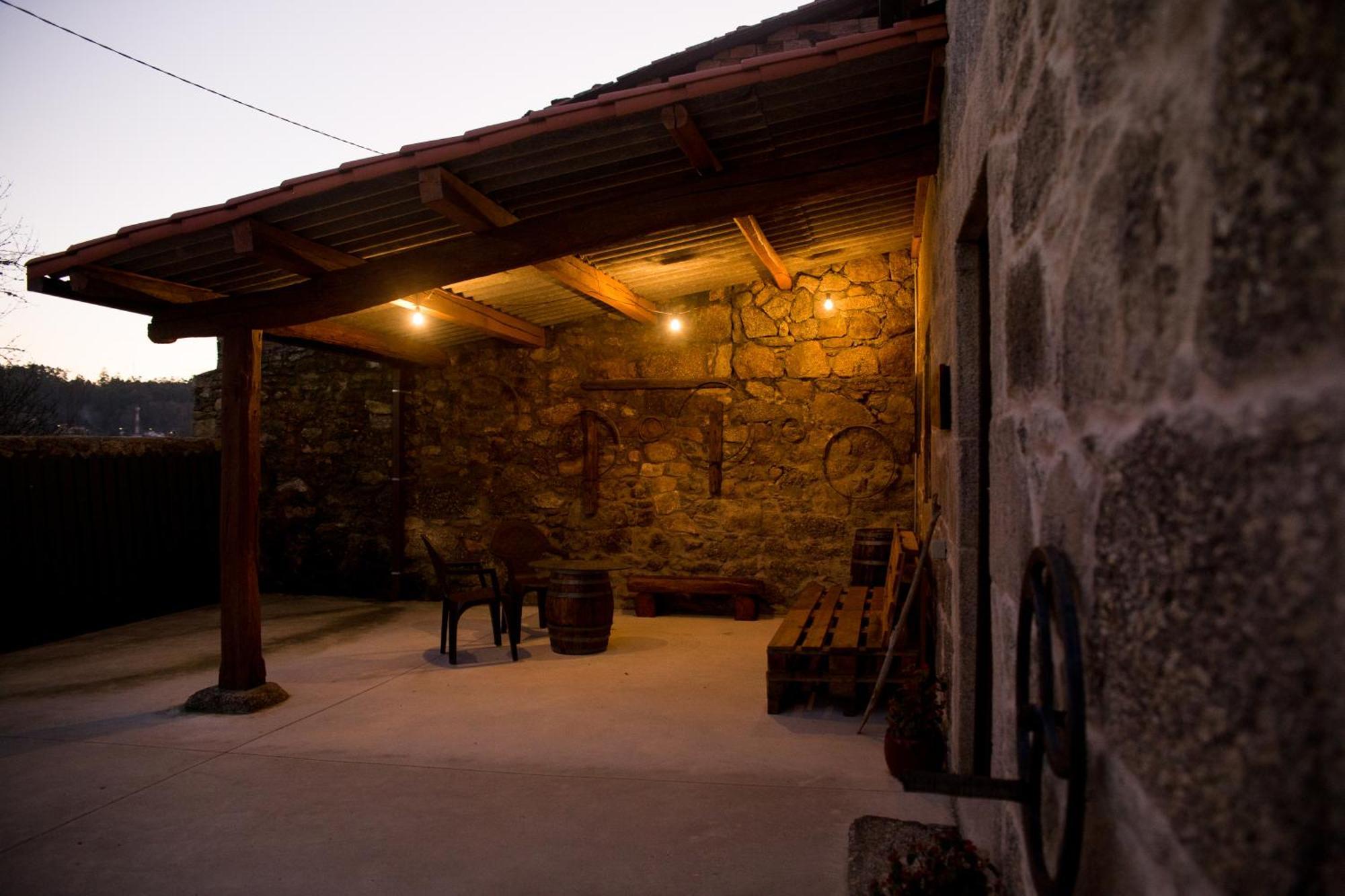 א-קורוניה A Casa Da Moreira - Casa Rural En Ponte Maceira מראה חיצוני תמונה